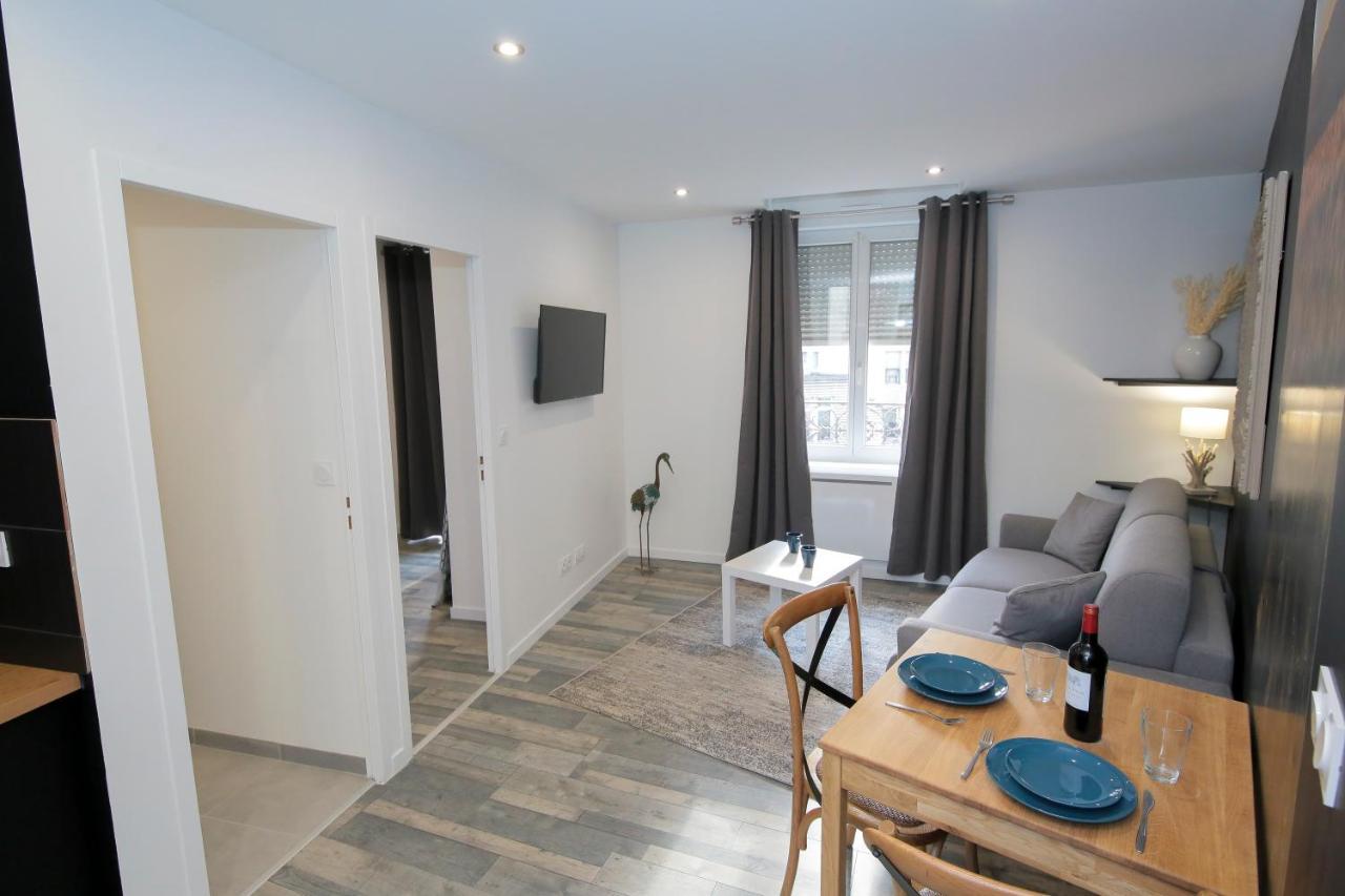 Les Champs, T2 Hypercentre Chic Et Cosy Wifi Par Sovalfi Apartment Saint-Etienne  Exterior photo